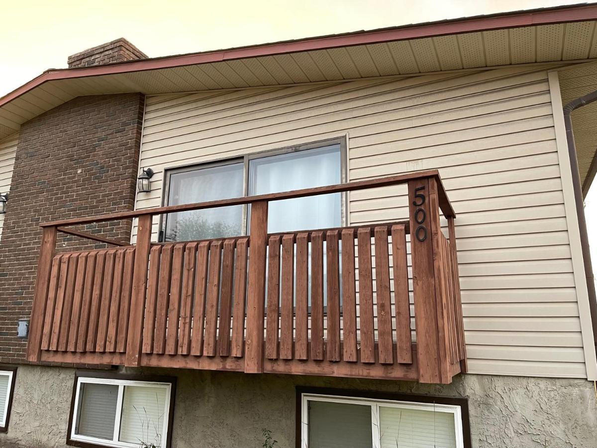 Mt Pleasant Nw 2 Bedrooms 500 YYC المظهر الخارجي الصورة
